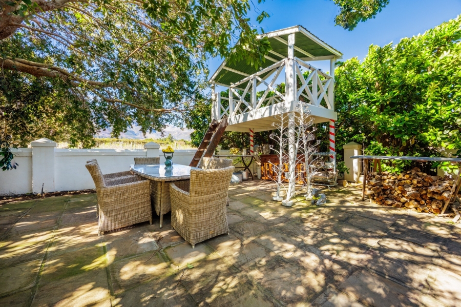 3 Bedroom Property for Sale in Franschhoek Western Cape
